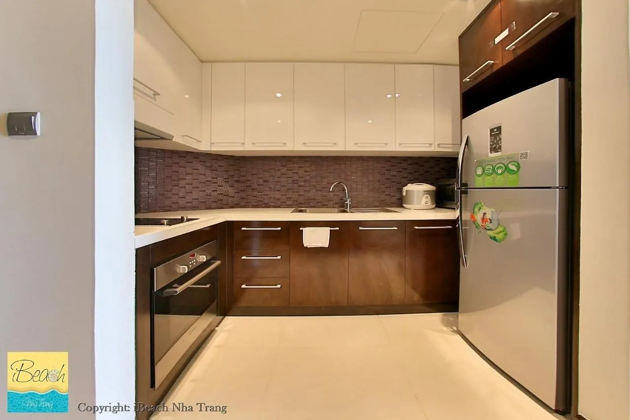 Rozy Apartment In City Center With Sea View ニャチャン