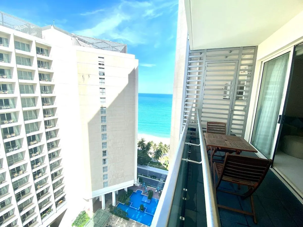 Rozy Apartment In City Center With Sea View ニャチャン ベトナム