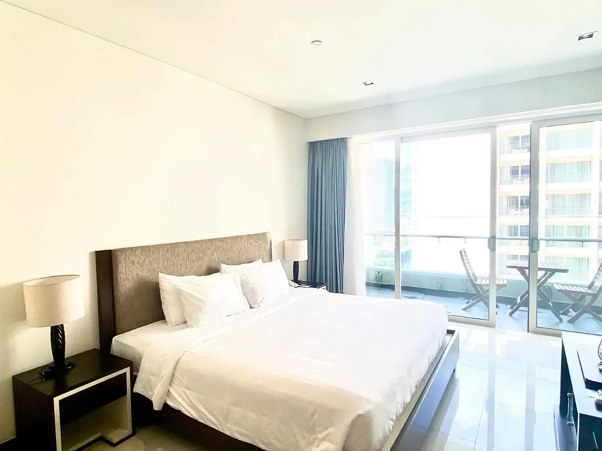 Rozy Apartment In City Center With Sea View ニャチャン 0*,  ベトナム