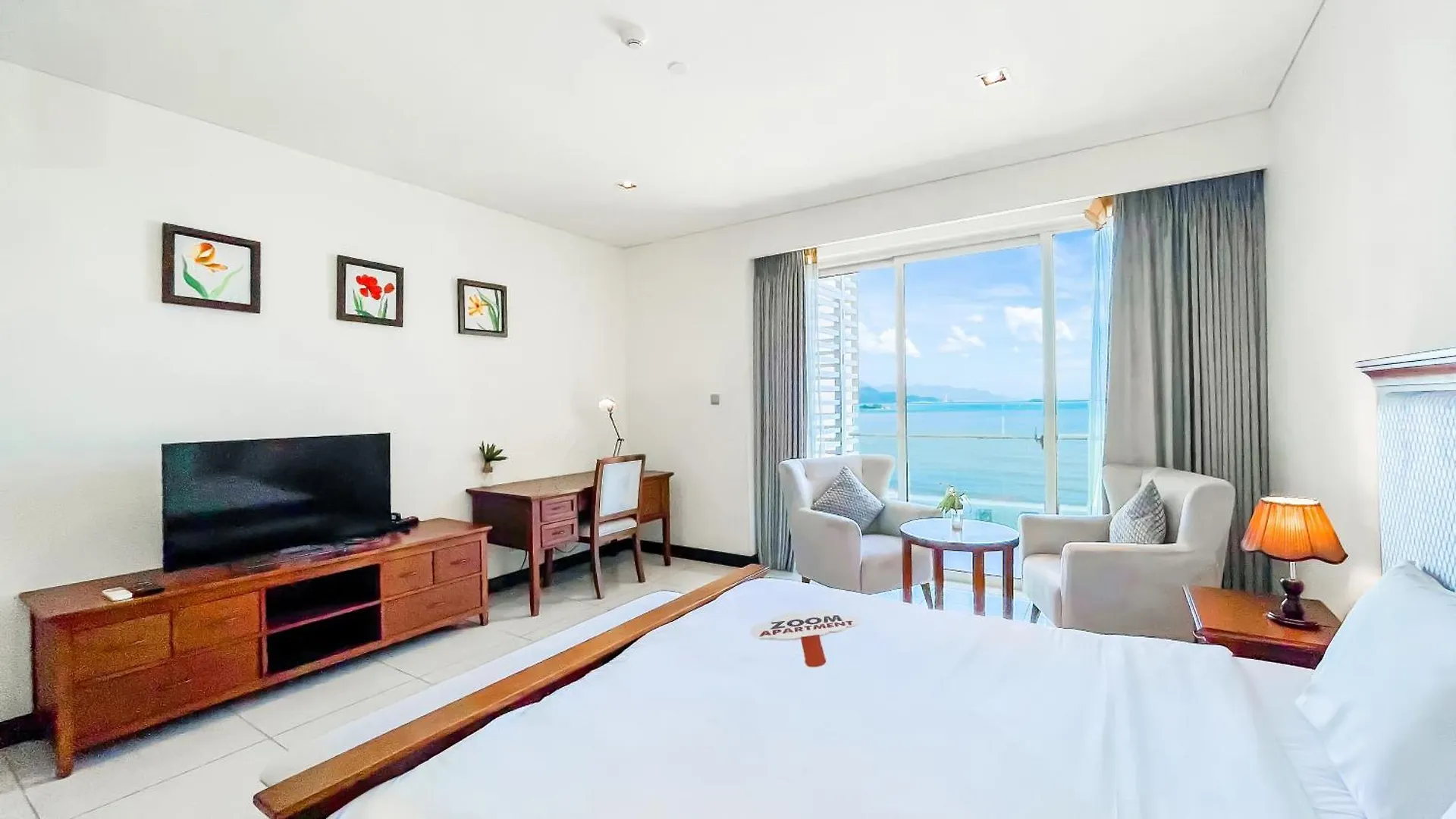 Rozy Apartment In City Center With Sea View ニャチャン