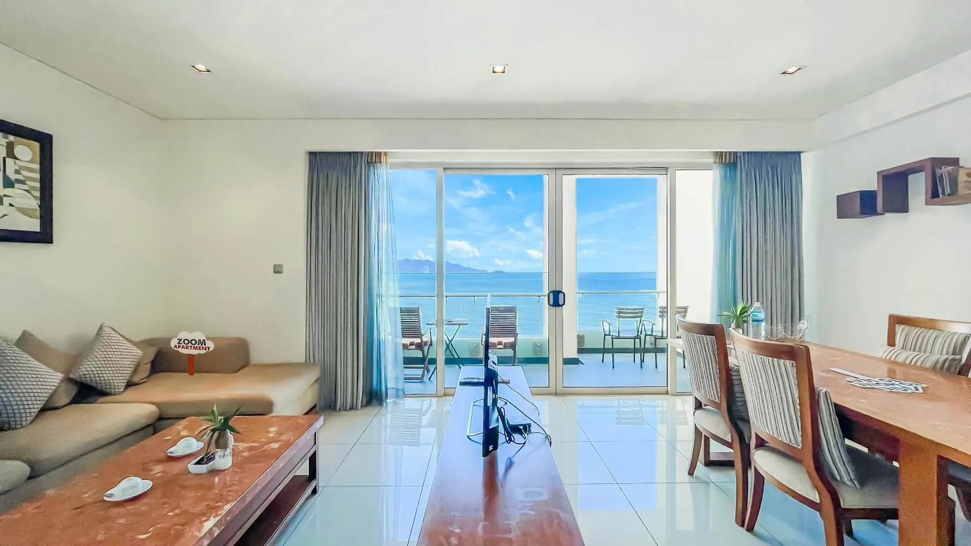Rozy Apartment In City Center With Sea View ニャチャン
