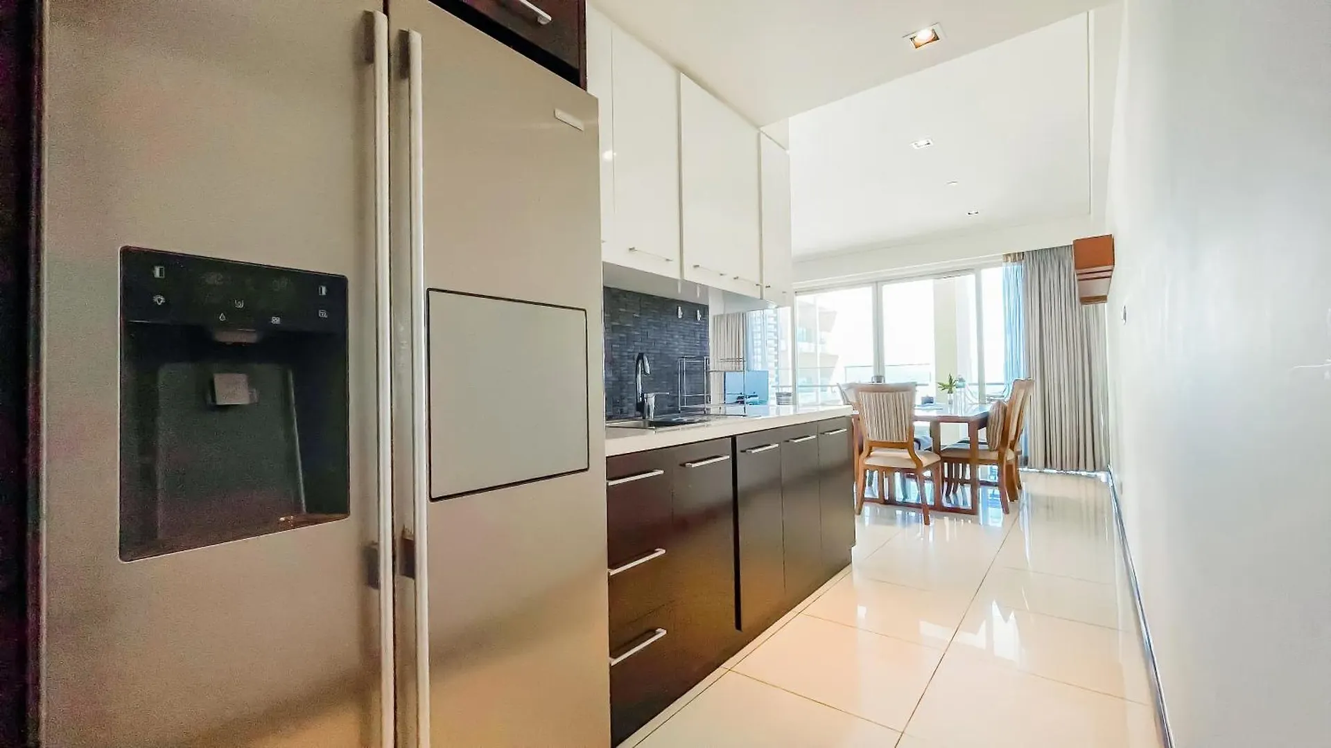 Rozy Apartment In City Center With Sea View Nha Trang 0*,  Vietnam